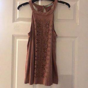 SALE🎉🎉🎉 (EUC) laser cut tank top in pink (M)